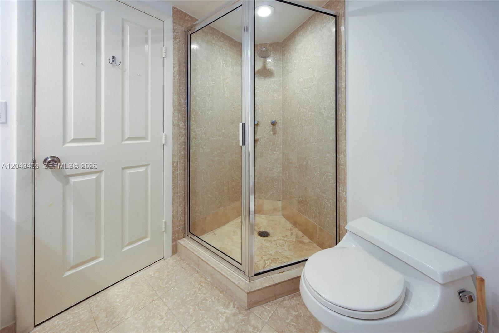 2127 Brickell Avenue 2504 Property Photo 24