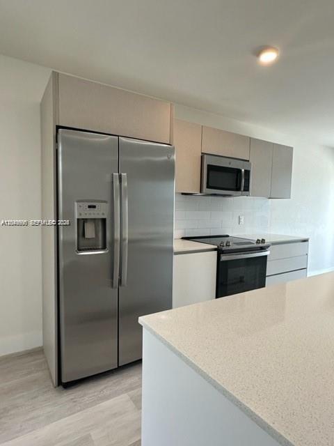 2561 Ne 193rd Street 1208 Property Photo 6