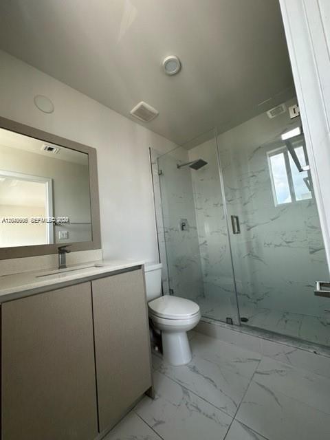 2561 Ne 193rd Street 1208 Property Photo 9