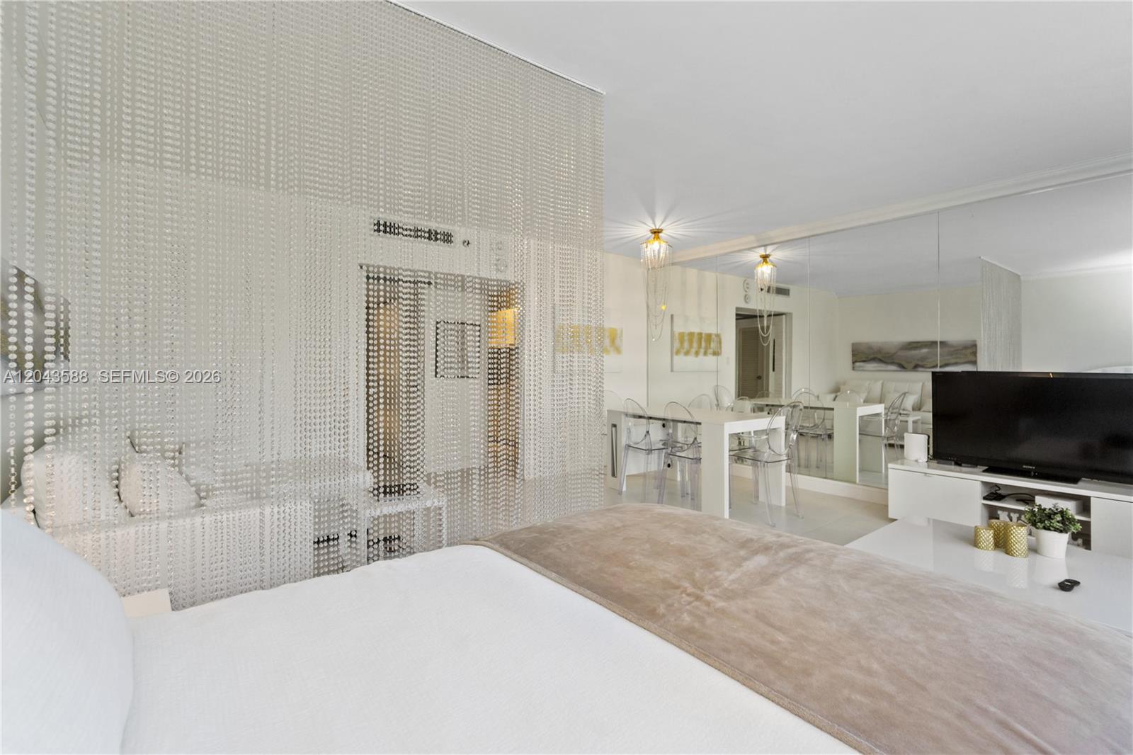 100 Lincoln Road 306 Property Photo 5
