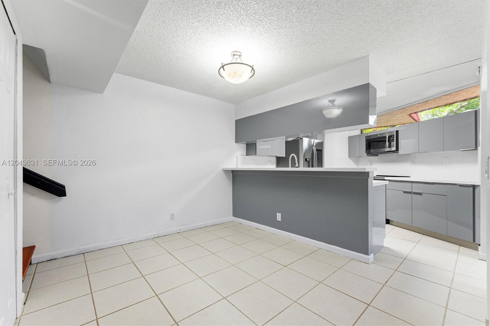 8111 Severn Drive D Property Photo 7