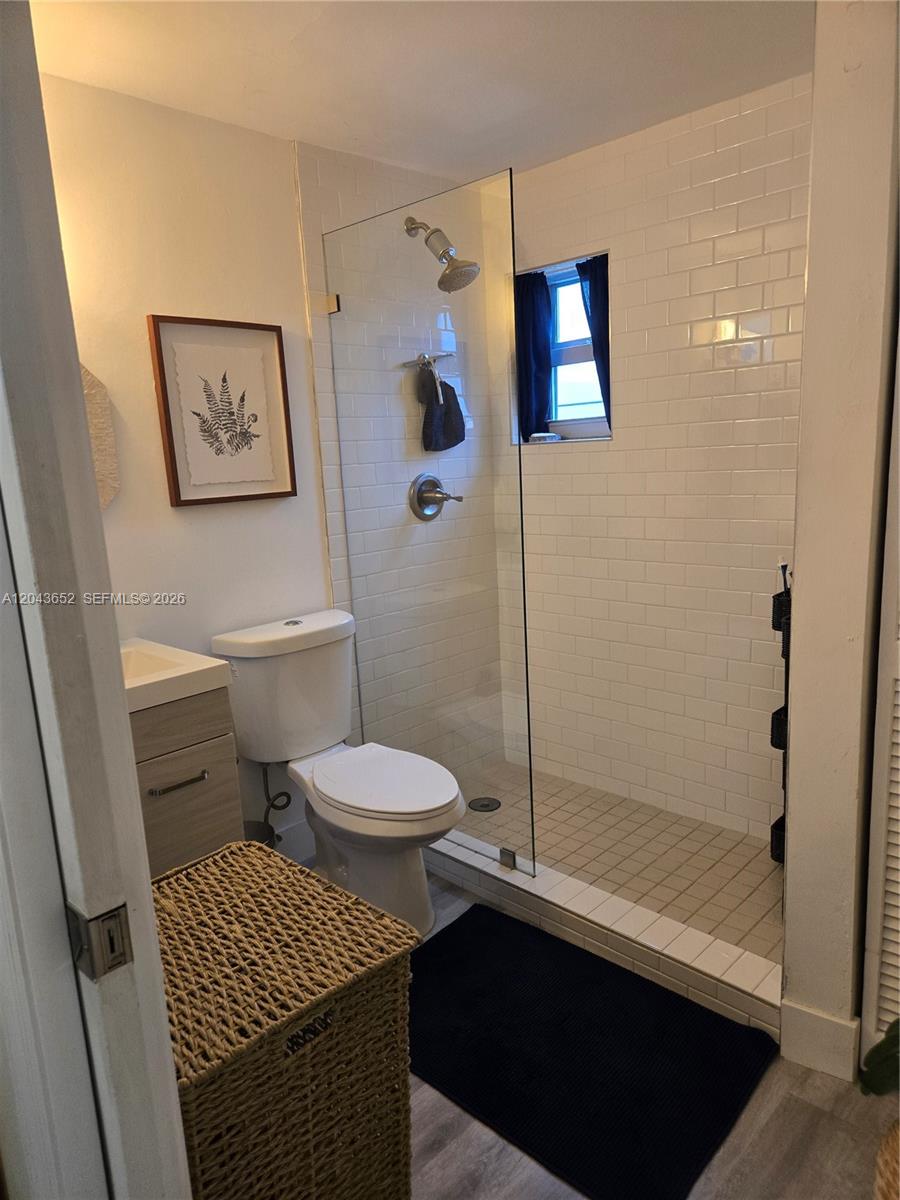 820 Salzedo Street 405 Property Photo 11