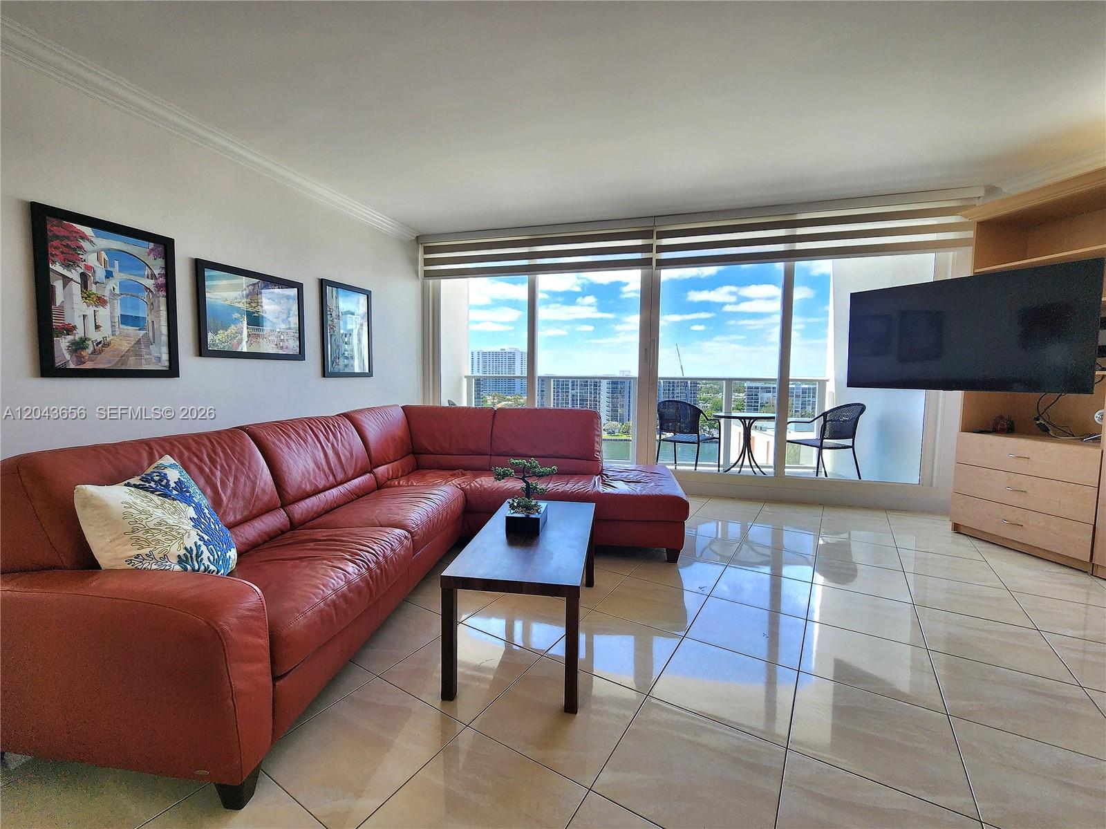 3505 S Ocean Drive 1103 Property Photo 5