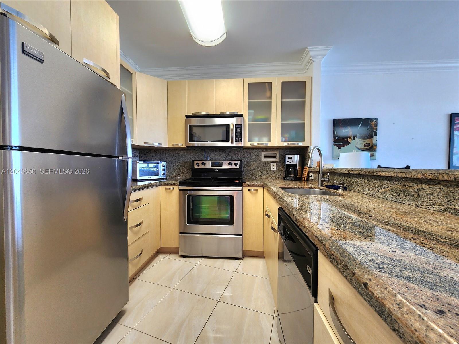 3505 S Ocean Drive 1103 Property Photo 9
