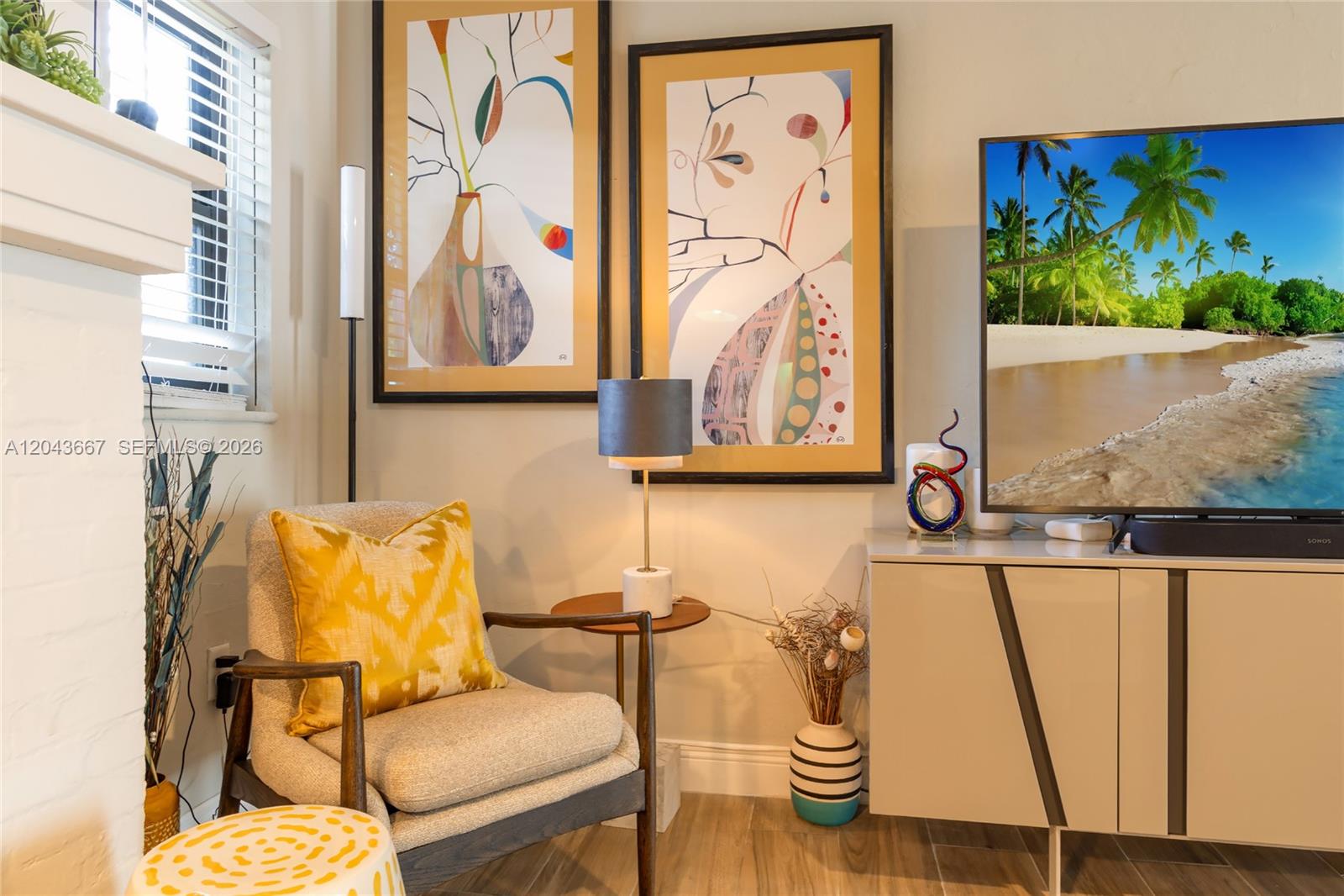 A12043667 Property Photo 3