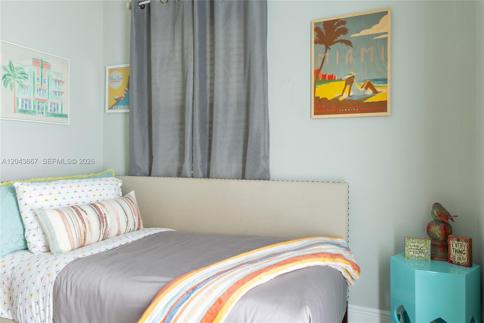 A12043667 Property Photo 11