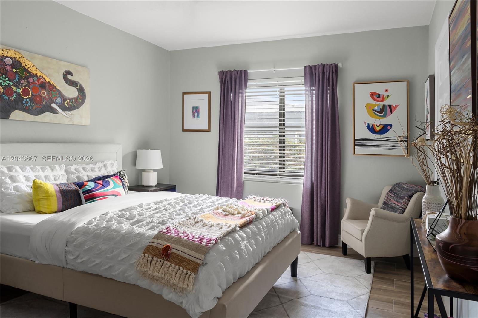 A12043667 Property Photo 13