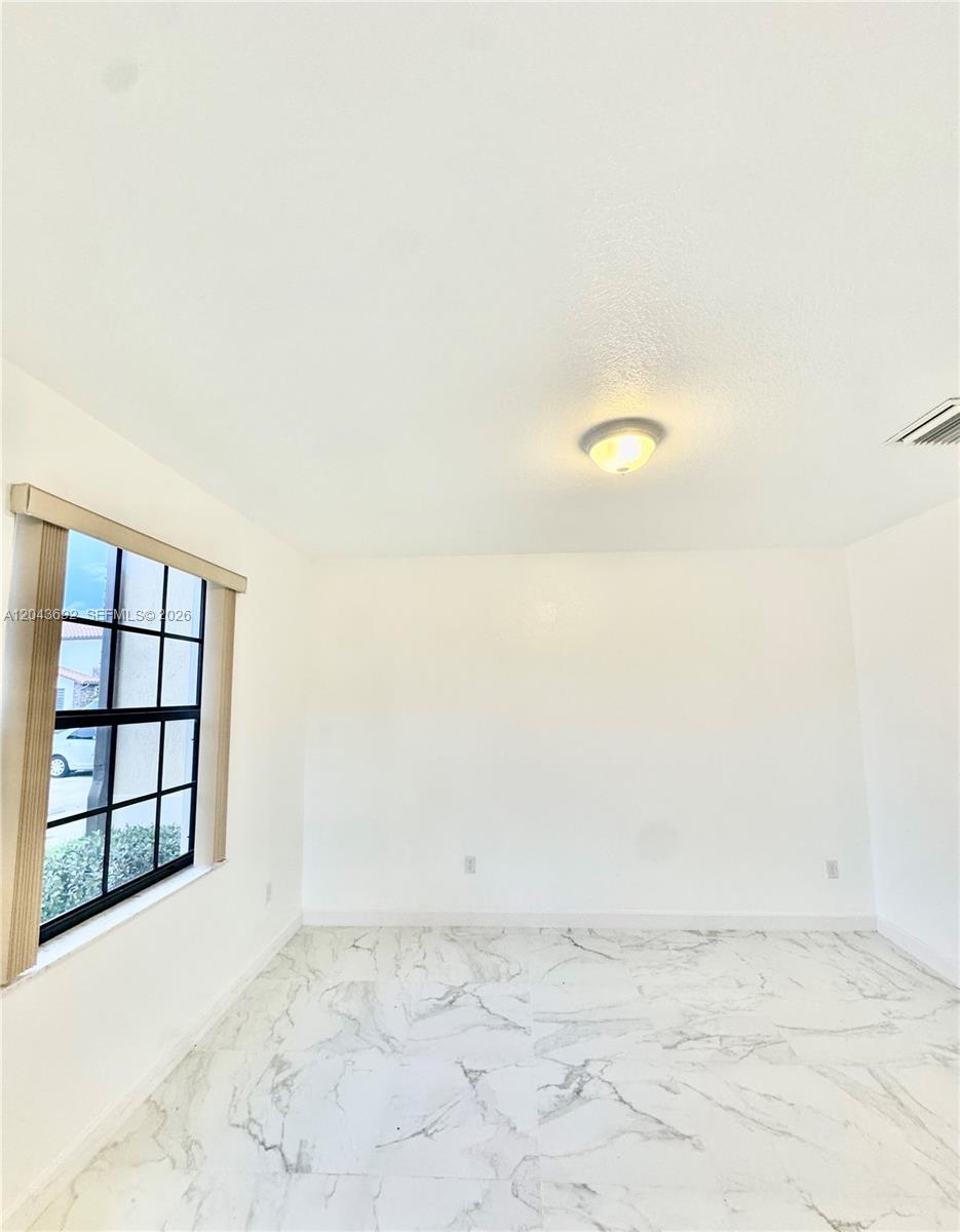 8805 W 35th Avenue Property Photo 5