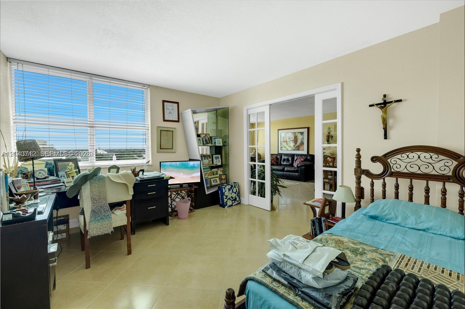 9125 Sw 77th Avenue 802 Property Photo 4