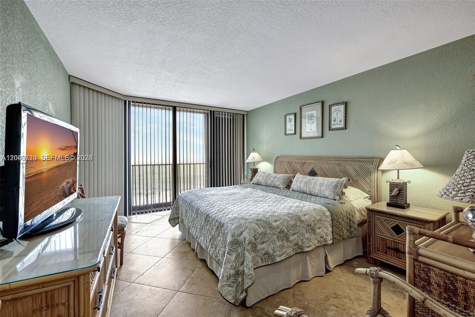 9650 S Ocean Drive 1403 Property Photo 18