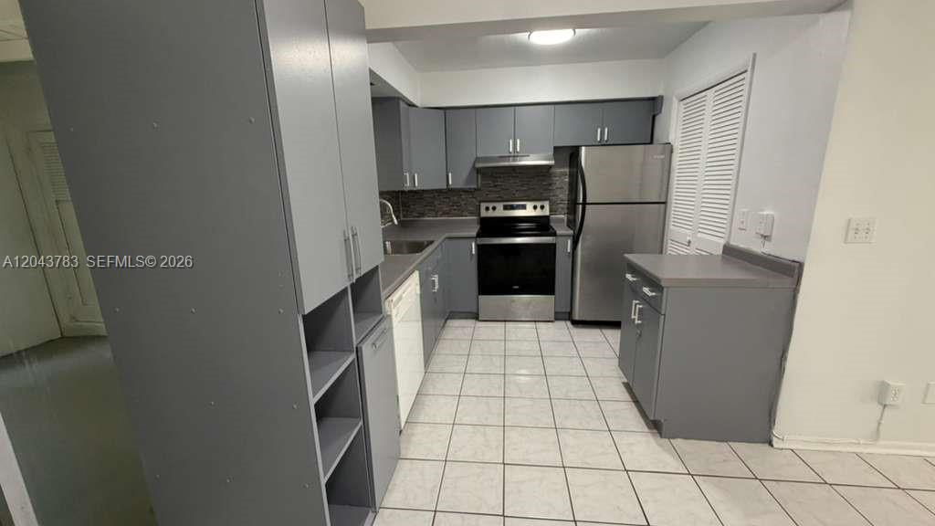 5425 Nw 16th Court 0 Property Photo 6