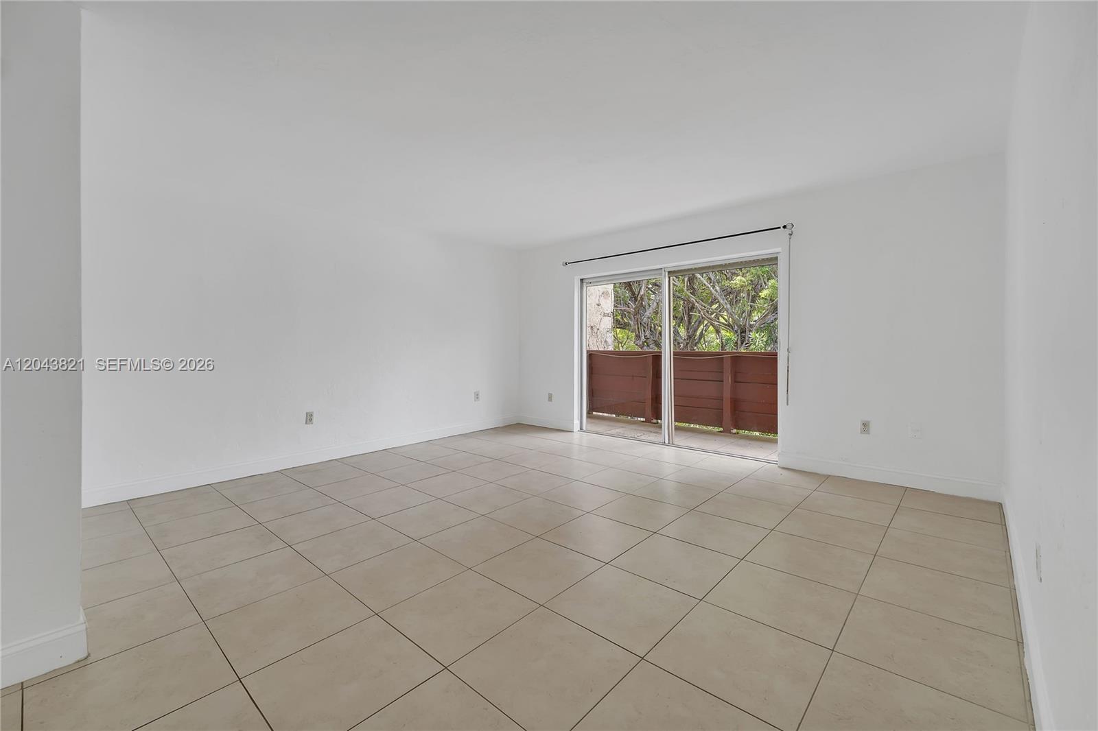 1205 Mariposa Avenue 307 Property Photo 18