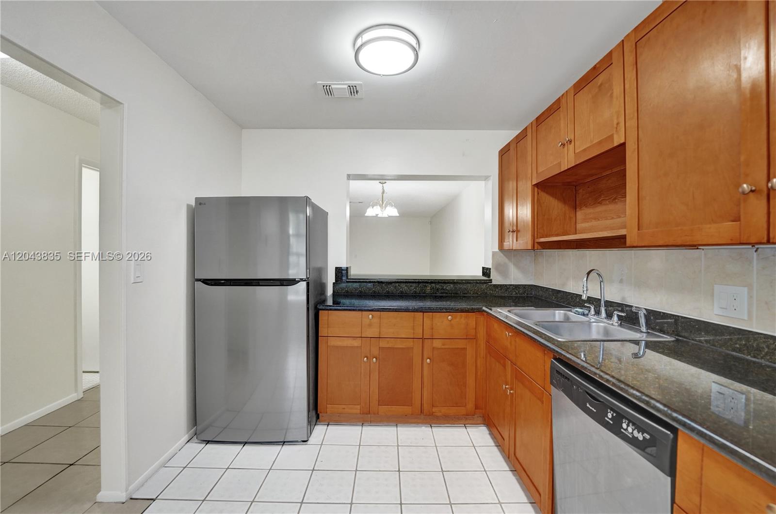9220 Nw 14th Street 272 Property Photo 5