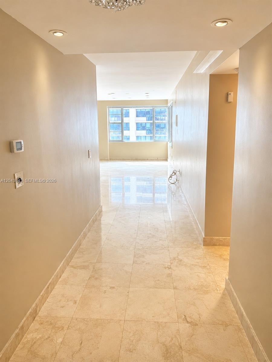 5255 Collins Avenue 7b Property Photo 5