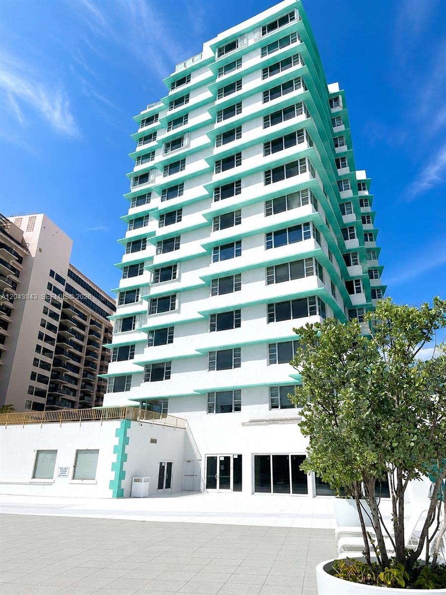 5255 Collins Avenue 7b Property Photo 24