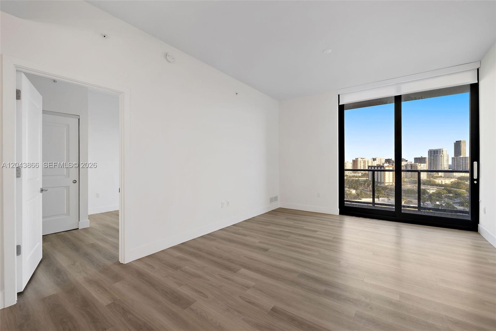 101 Diplomat Parkway 2304 Property Photo 12