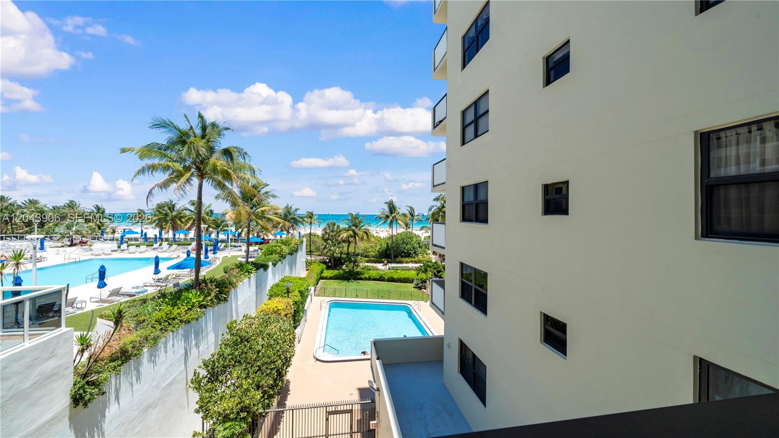 1623 Collins Avenue 415 Property Photo 2