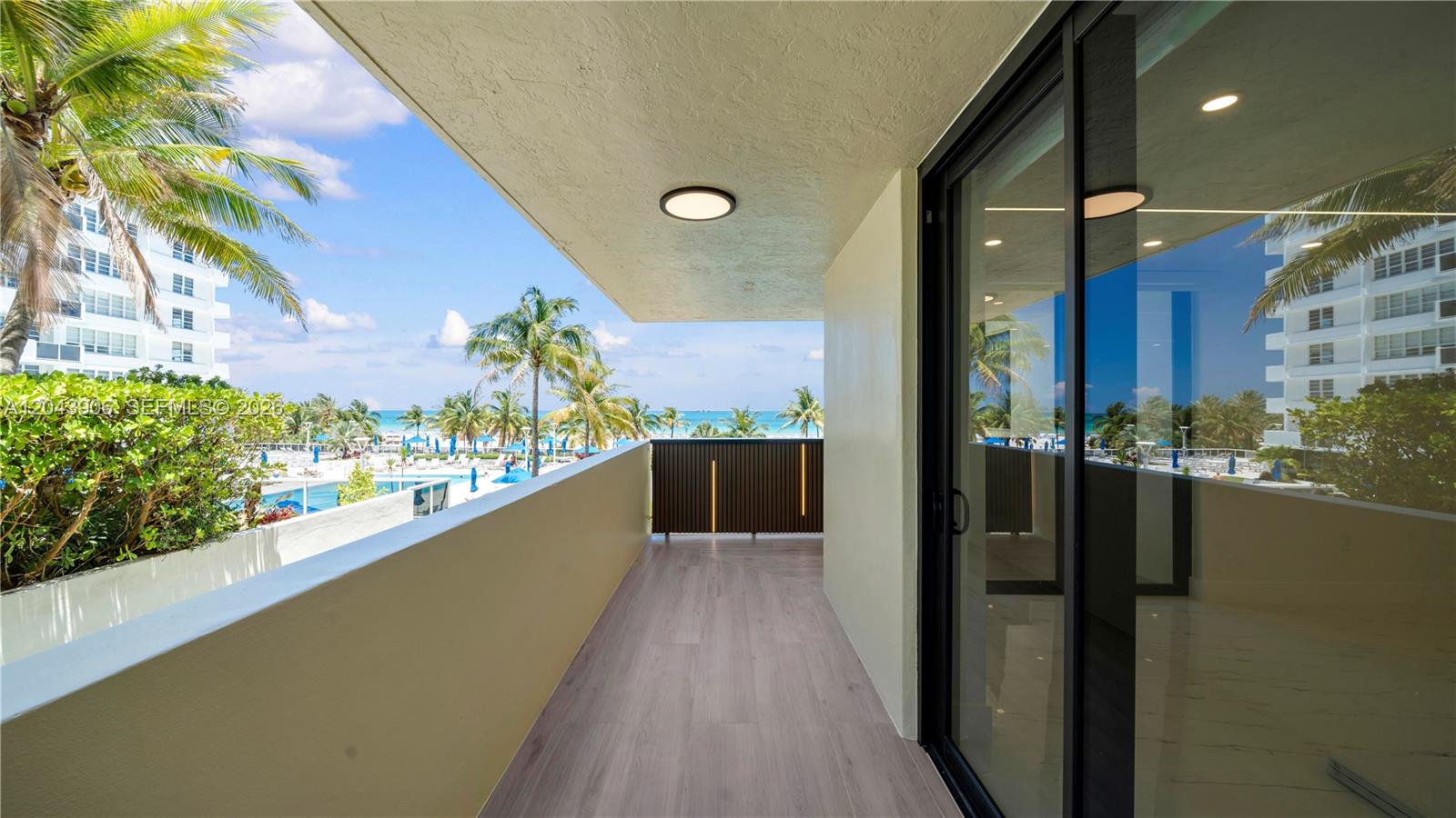 1623 Collins Avenue 415 Property Photo 3