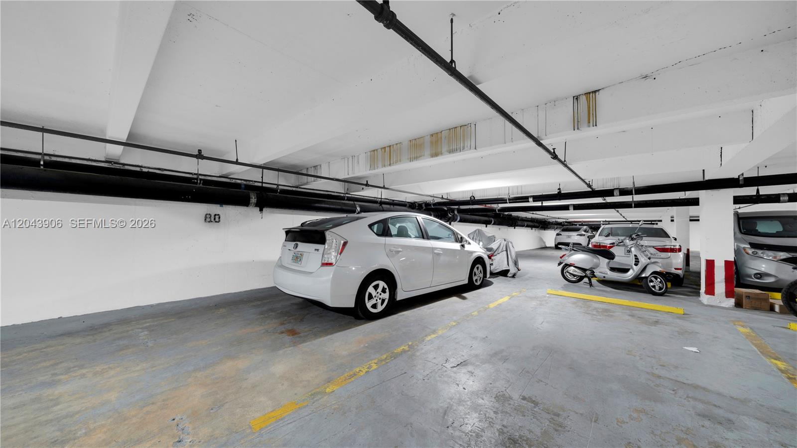 1623 Collins Avenue 415 Property Photo 30