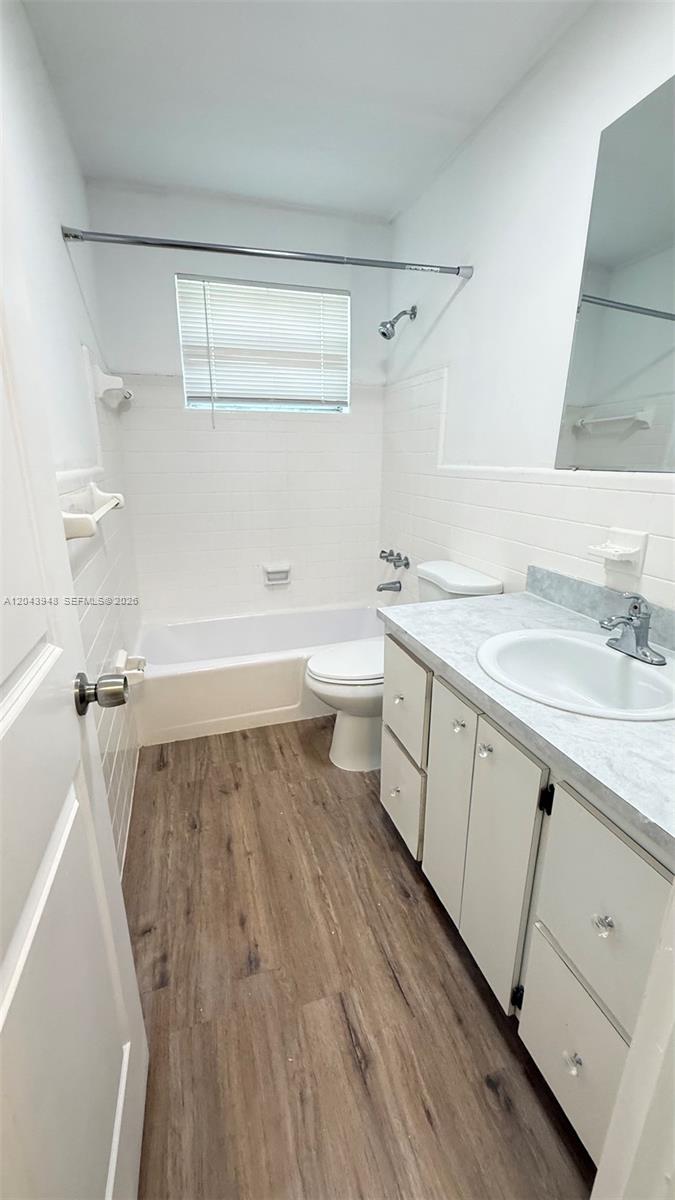 400 Se 9th Court 9 Property Photo 7