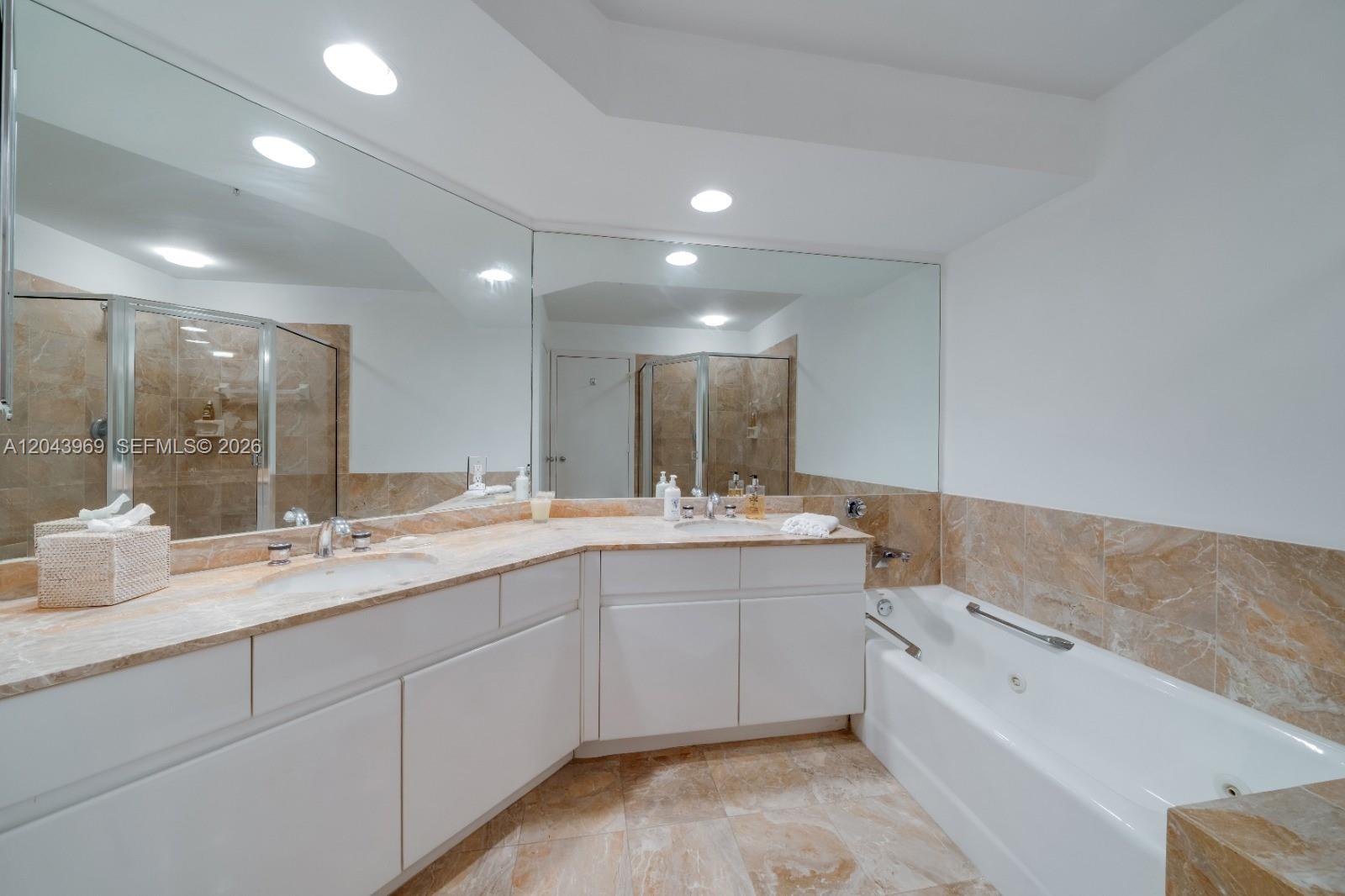 888 Brickell Key Drive 2610 Property Photo 30