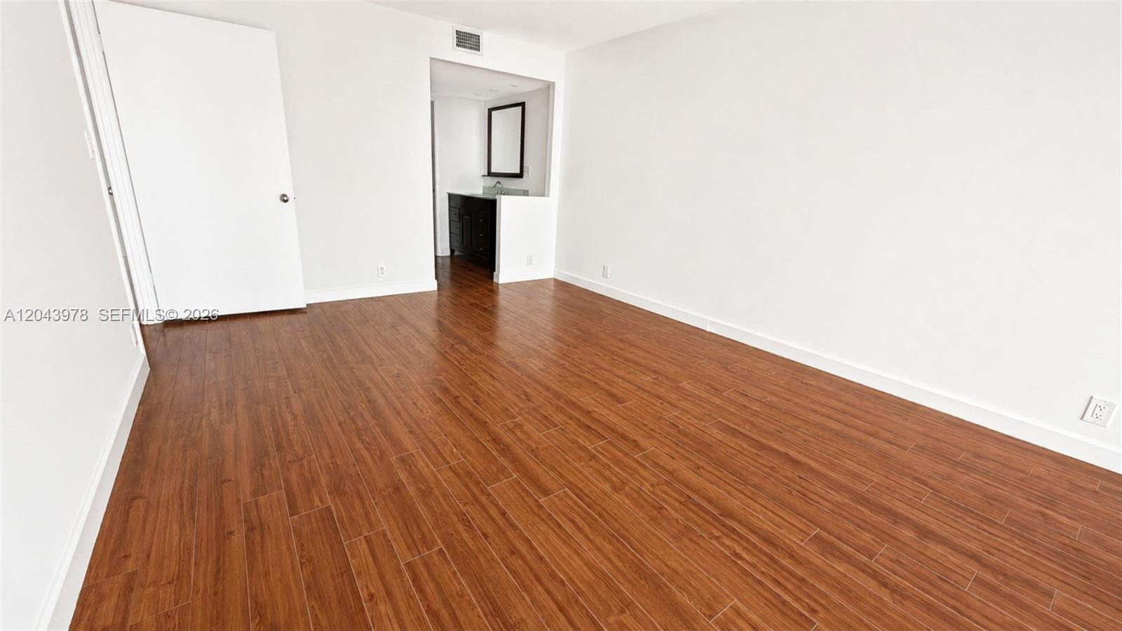 1901 Brickell Avenue B2203 Property Photo 5
