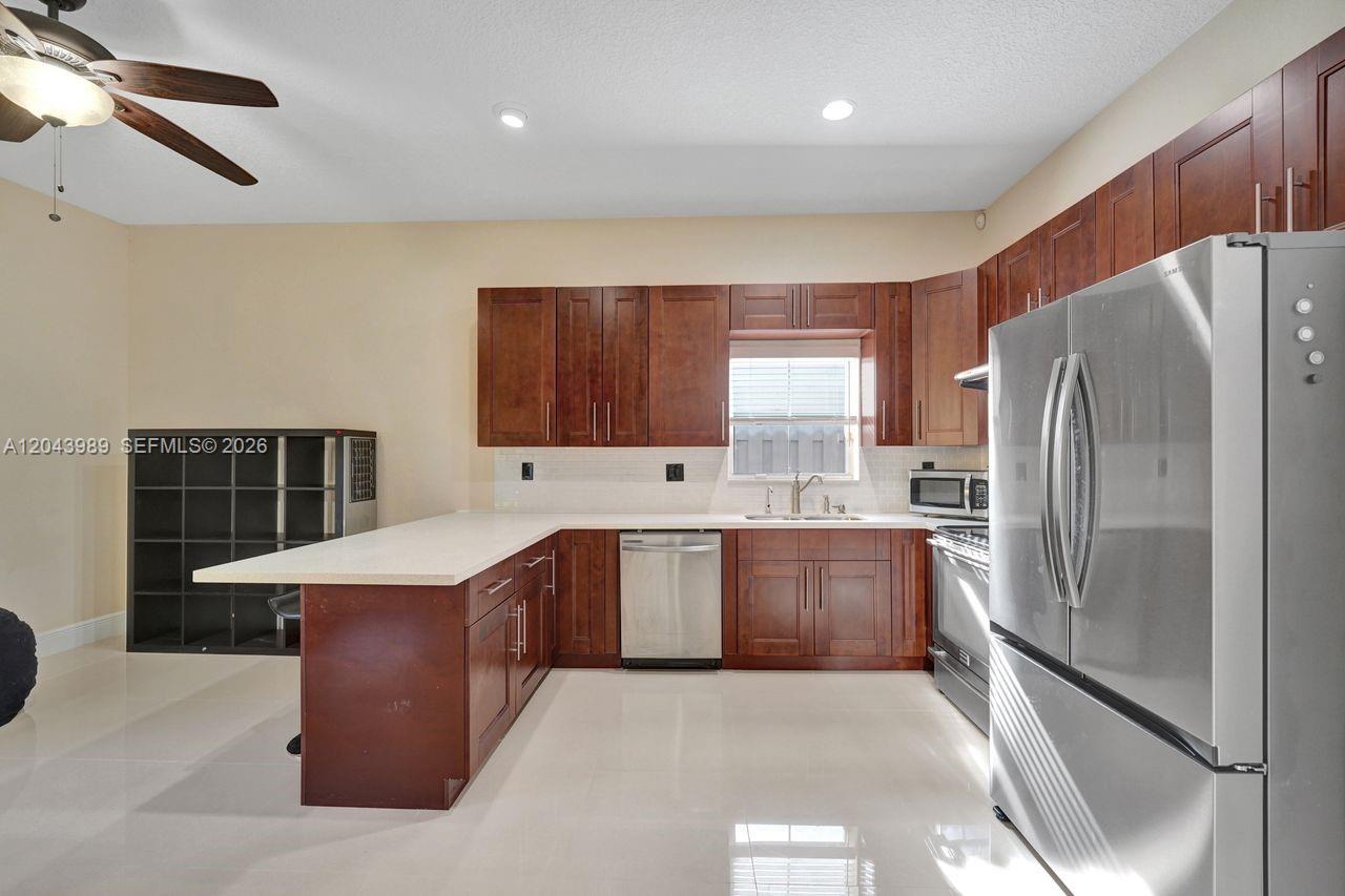 14003 N Cypress Cove Circle Property Photo 7