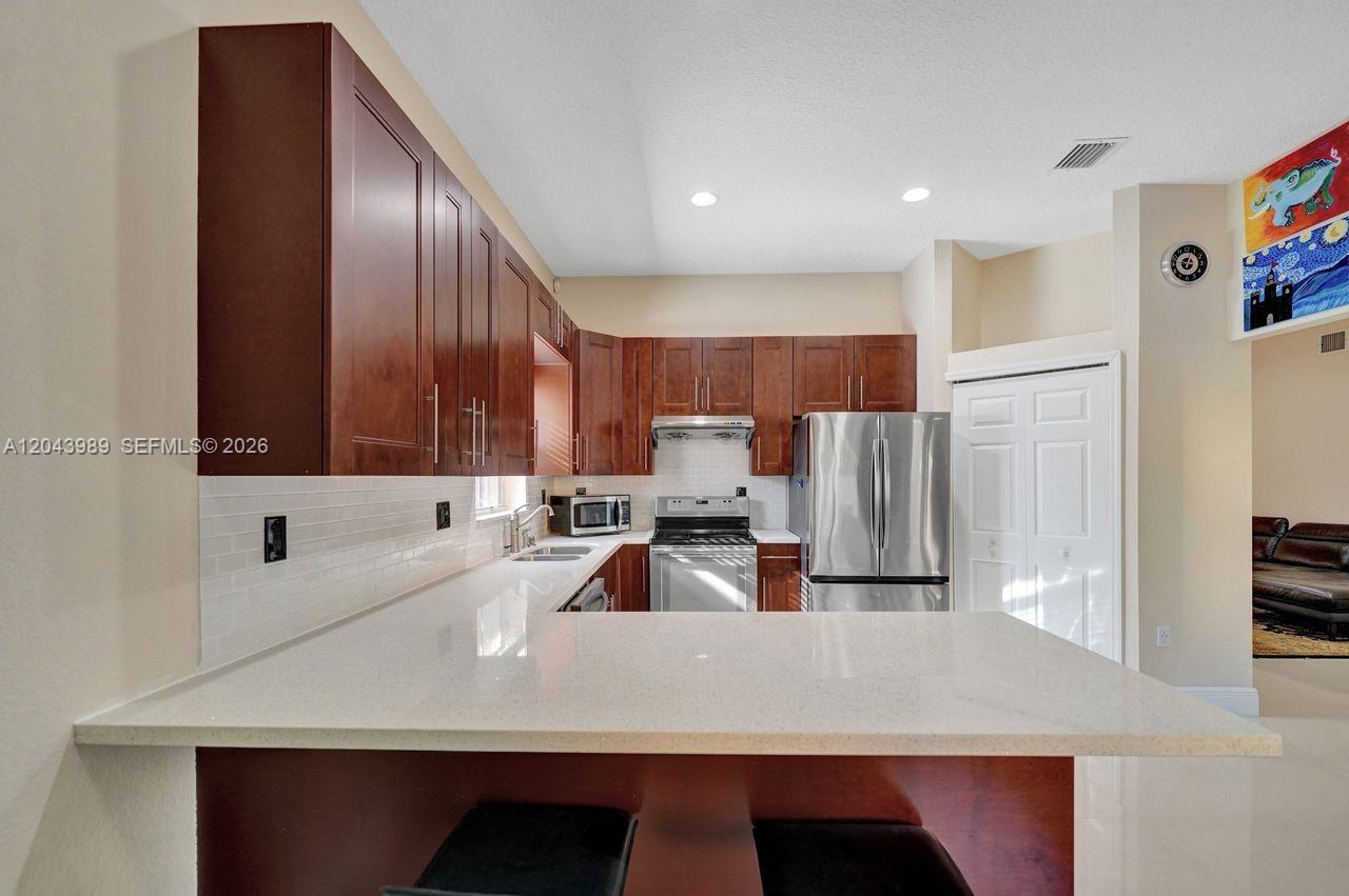 14003 N Cypress Cove Circle Property Photo 10