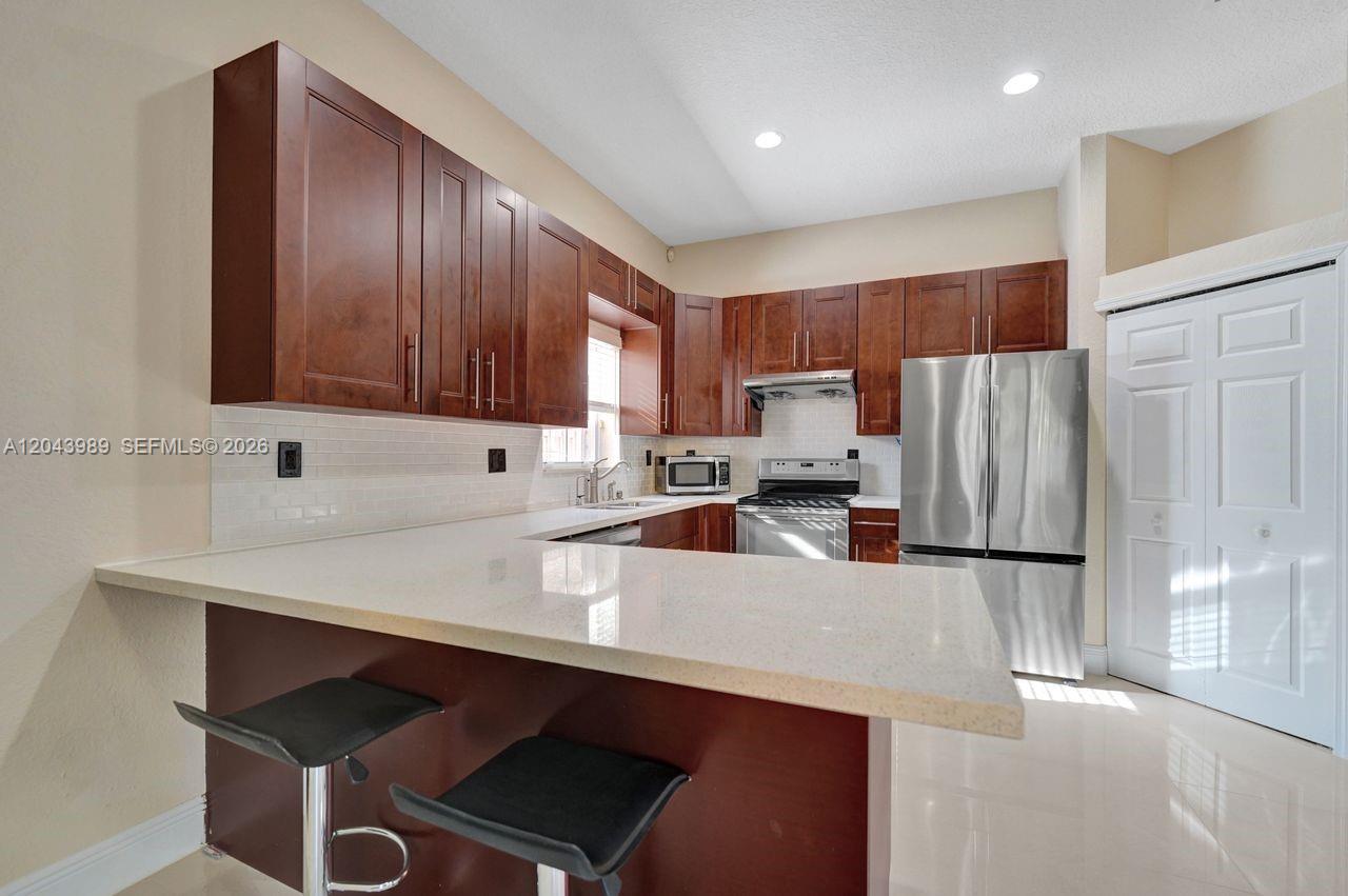 14003 N Cypress Cove Circle Property Photo 11