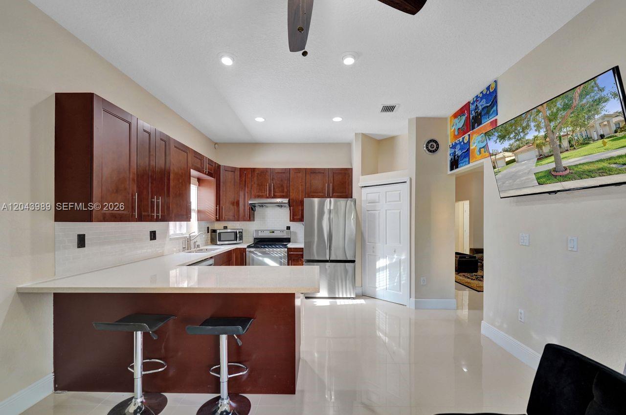 14003 N Cypress Cove Circle Property Photo 20