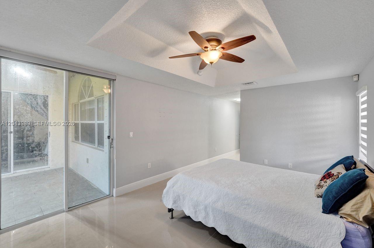14003 N Cypress Cove Circle Property Photo 24