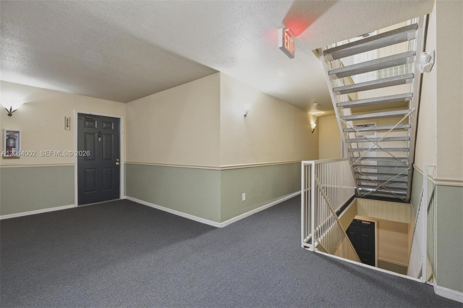 977 Riverside Drive 220 Property Photo 30