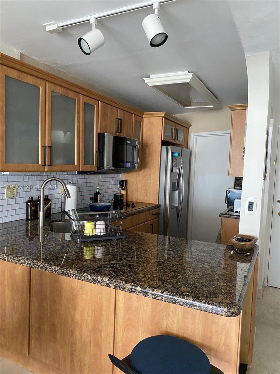 2899 Collins Avenue 1726 Property Photo 12