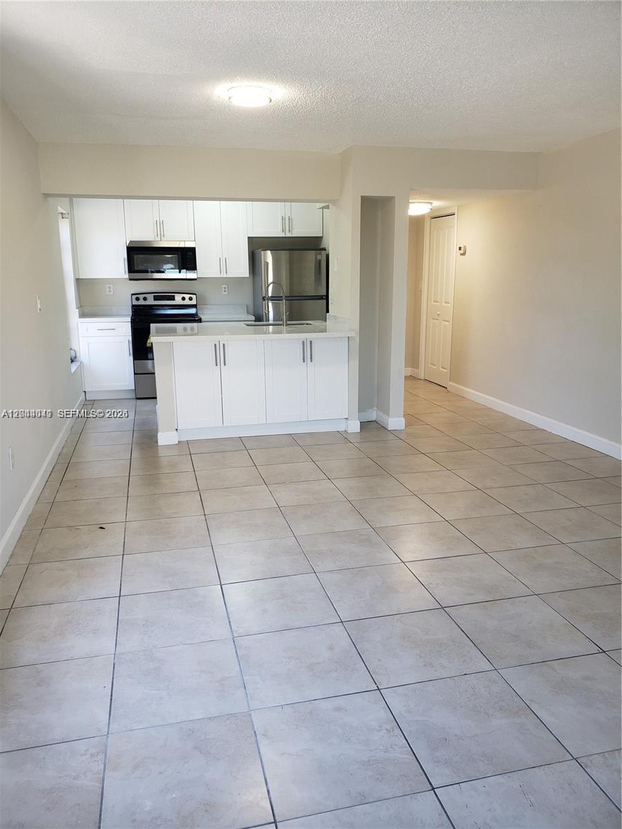 4550 W 16th Avenue 301 Property Photo 14