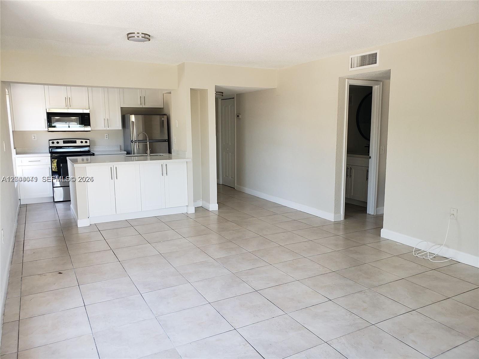 4550 W 16th Avenue 301 Property Photo 15