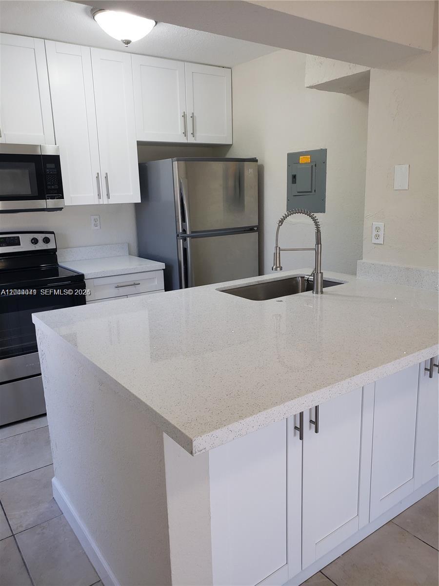 4550 W 16th Avenue 301 Property Photo 18