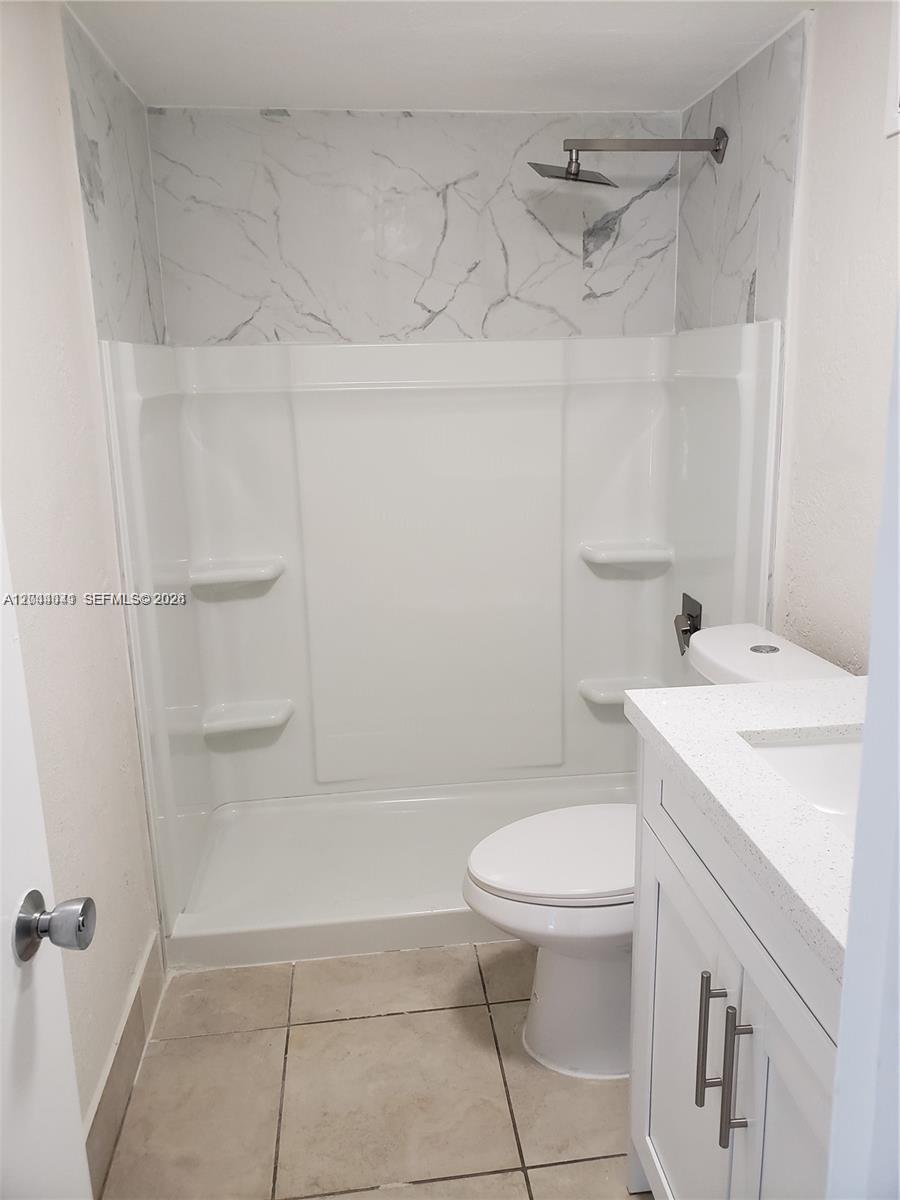 4550 W 16th Avenue 301 Property Photo 23