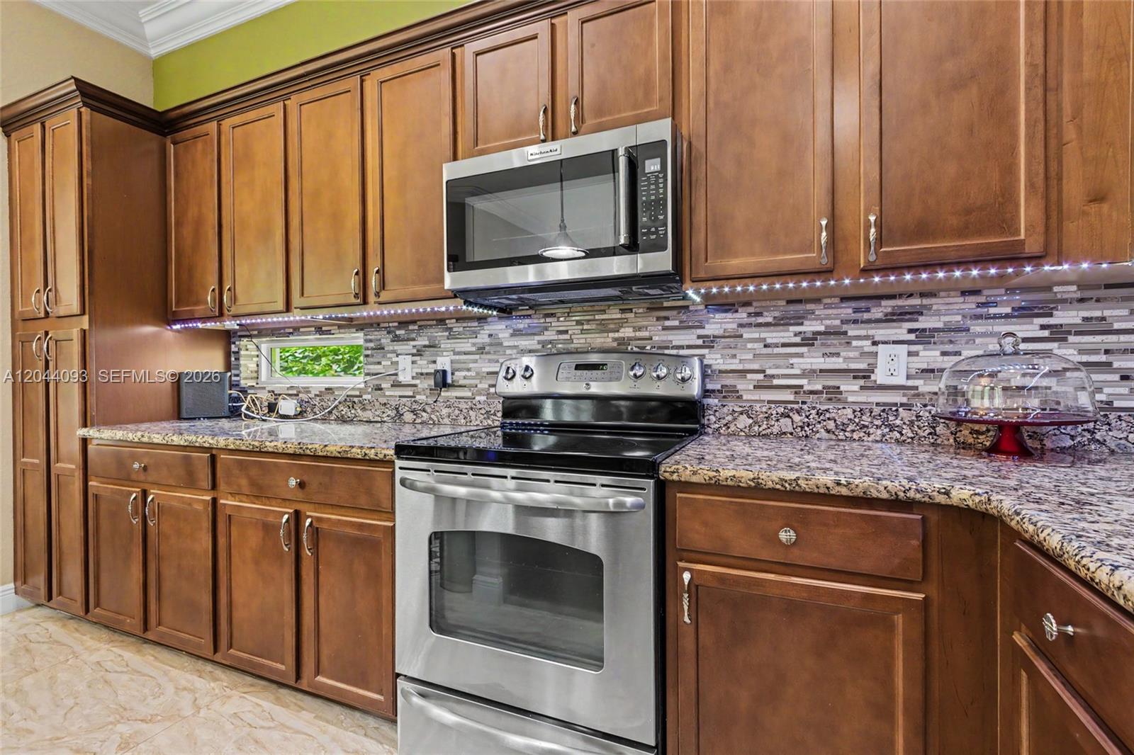 4200 Key Lime Boulevard Property Photo 8