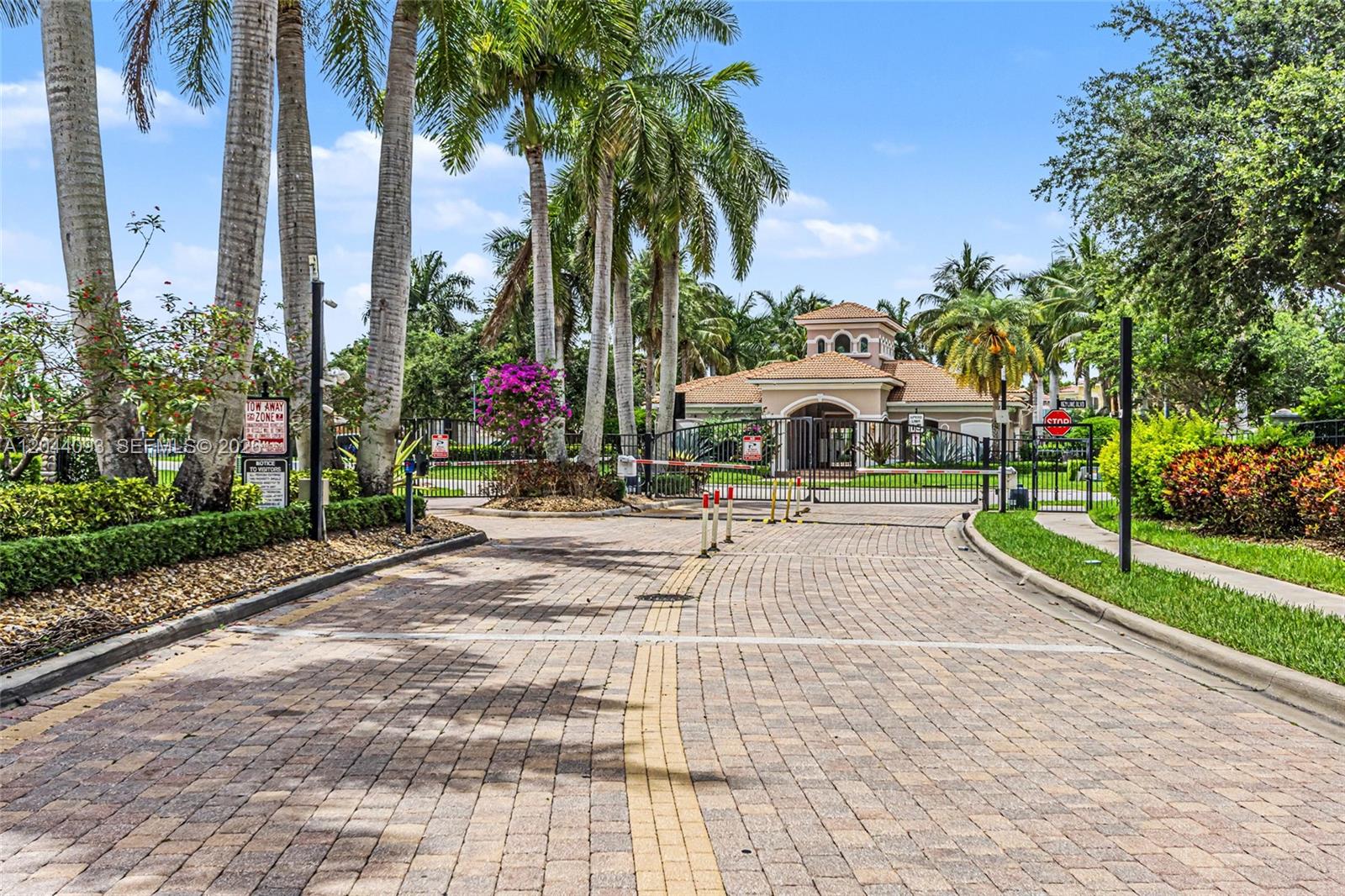 4200 Key Lime Boulevard Property Photo 42