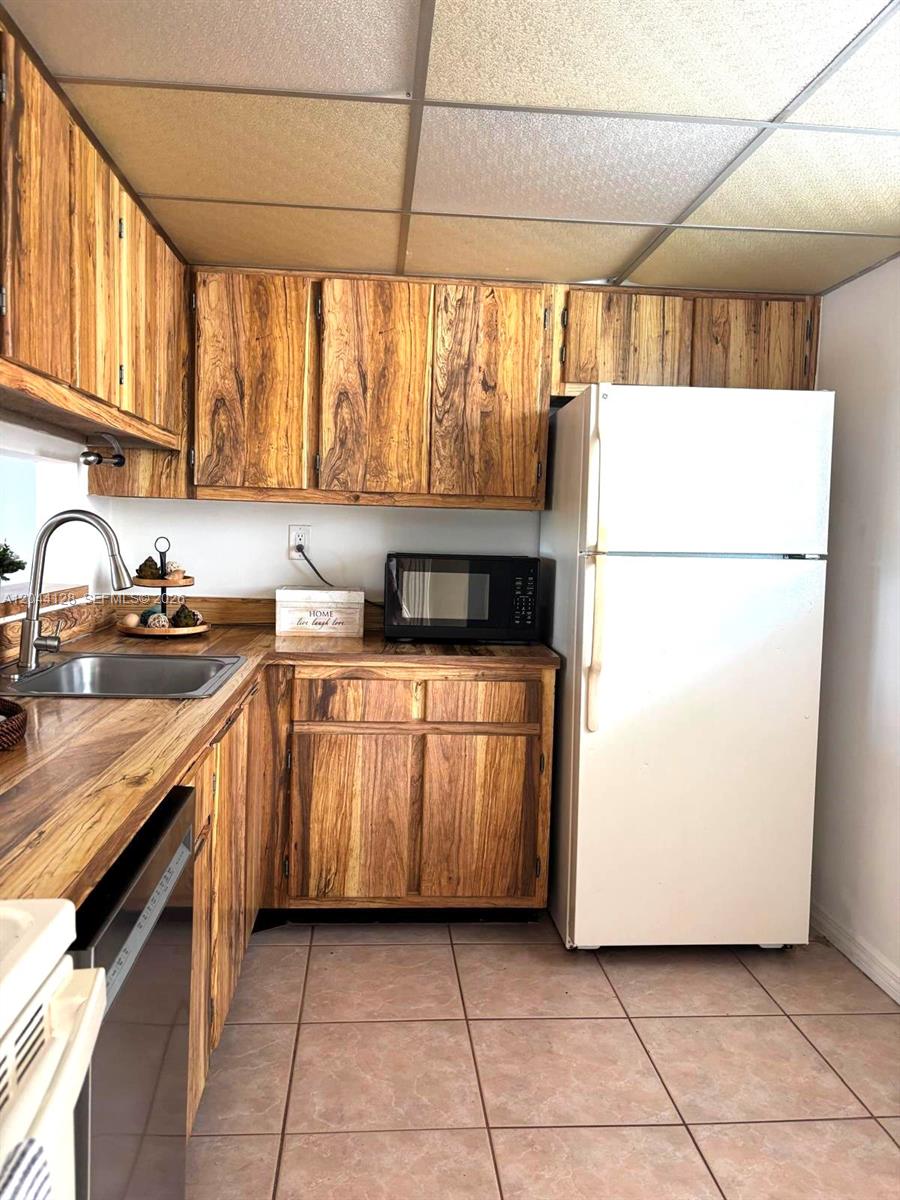 8025 Sw 107th Avenue 313 Property Photo 4
