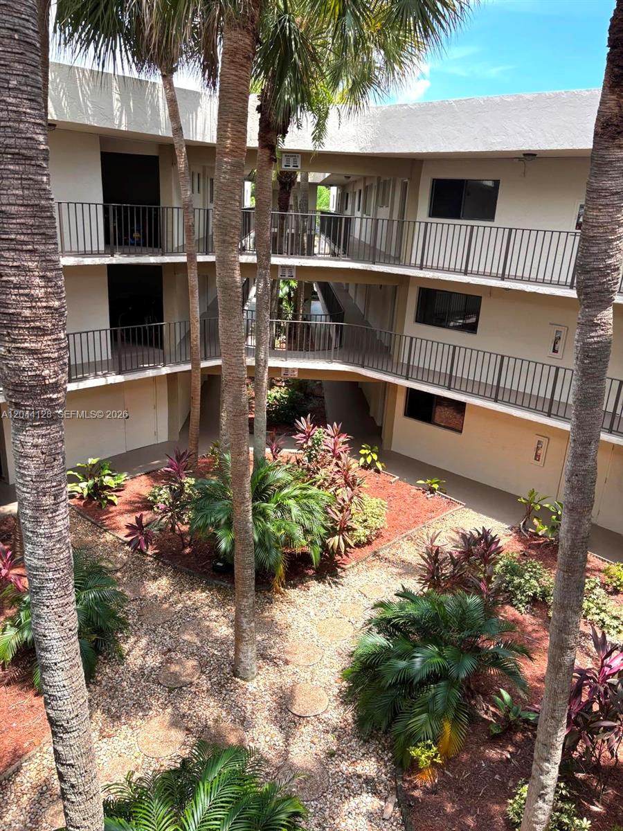 8025 Sw 107th Avenue 313 Property Photo 21