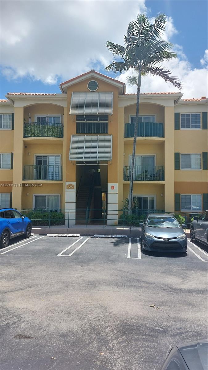 7290 Nw 114th Avenue 206-7 Property Photo 1