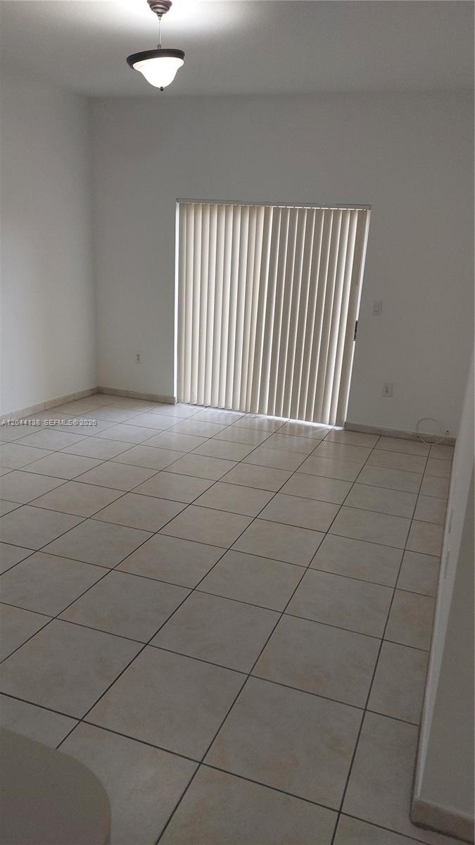 7290 Nw 114th Avenue 206-7 Property Photo 2