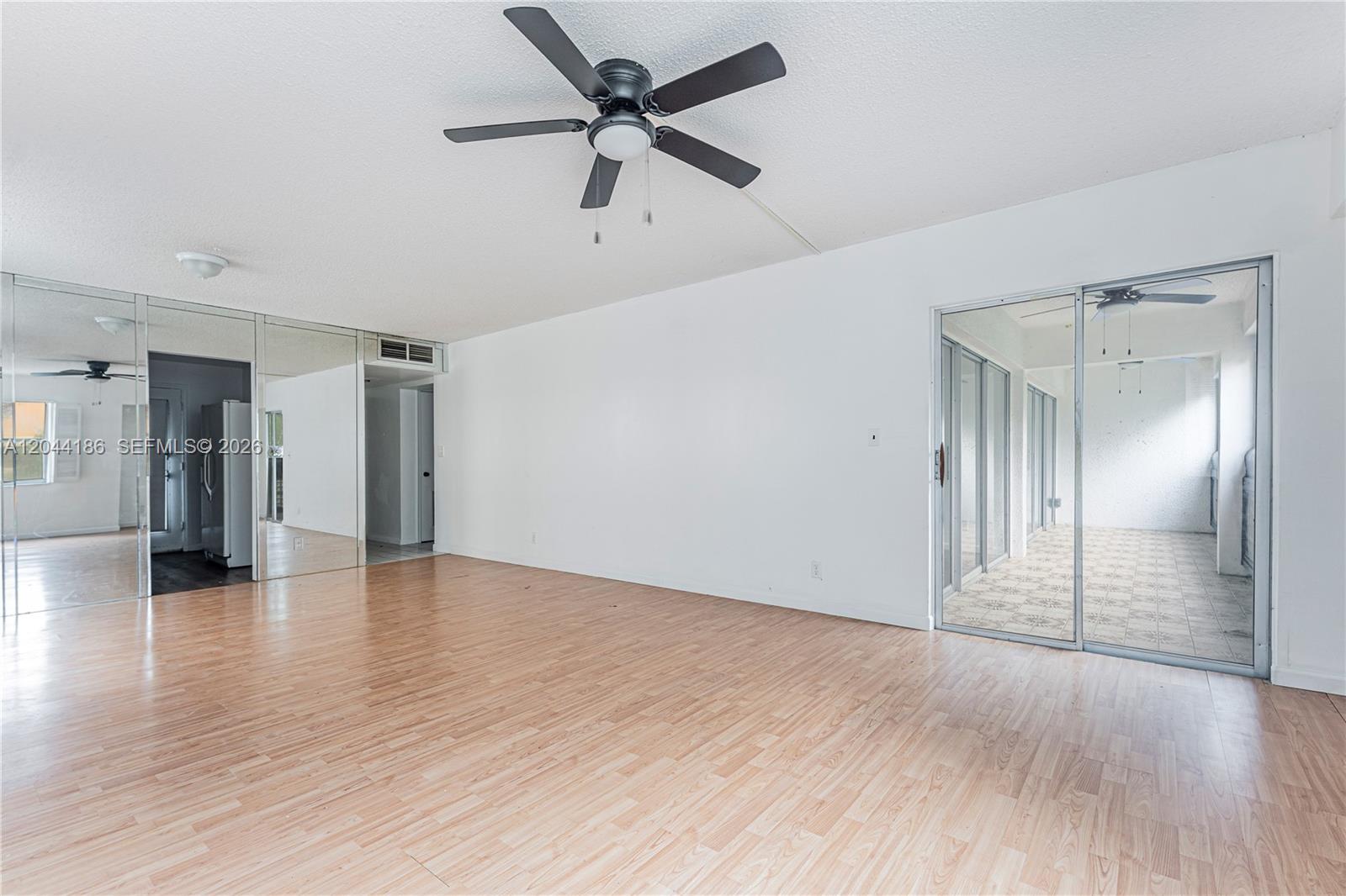 3301 Spanish Moss Terrace 406 Property Photo 4