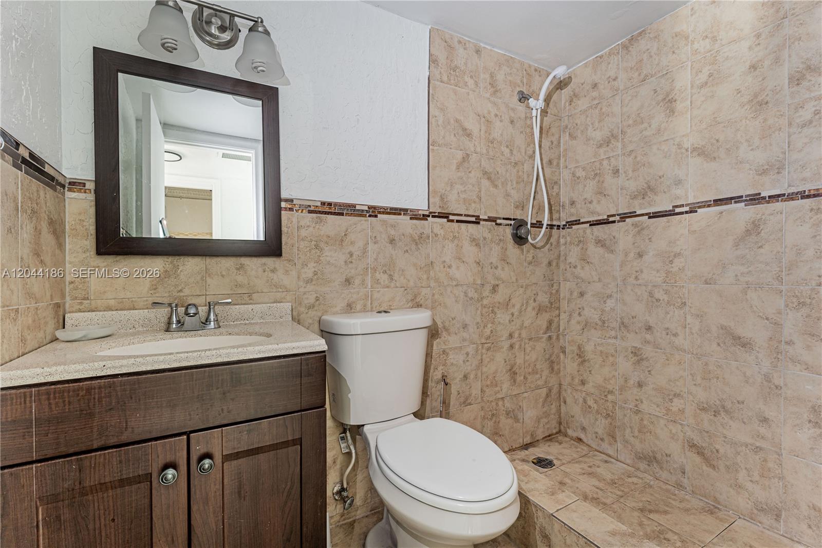 3301 Spanish Moss Terrace 406 Property Photo 17
