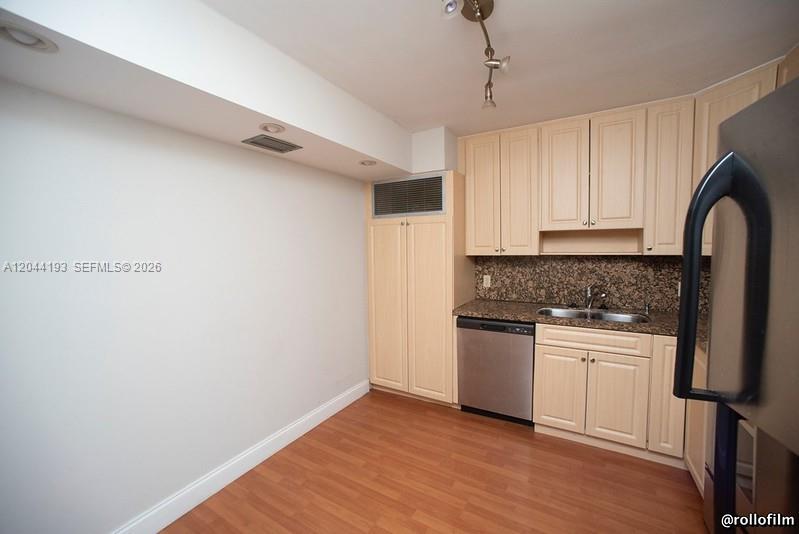 2801 Ne 183rd Street 709w Property Photo 12