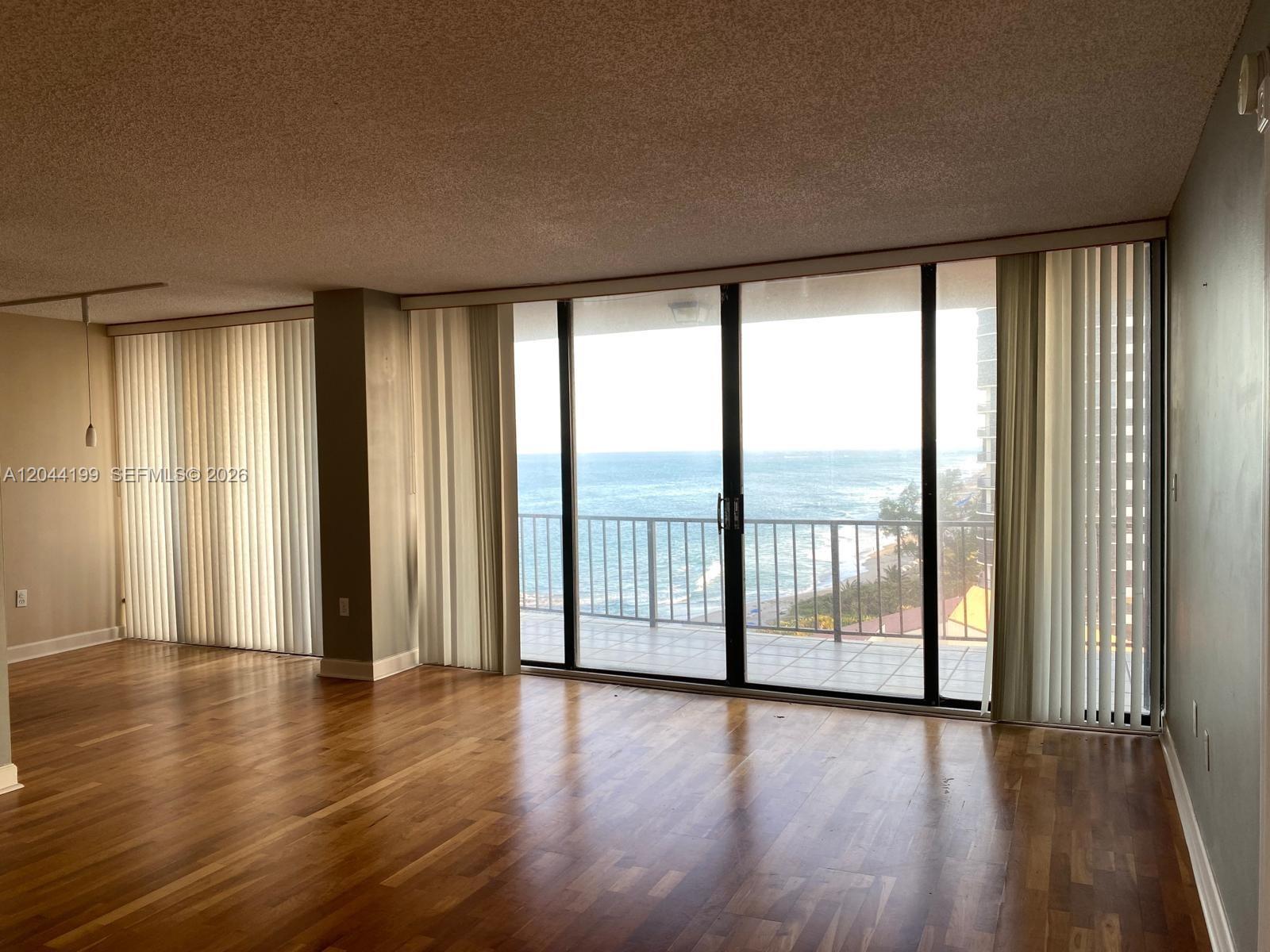 4200 N Ocean Drive 1-1103 Property Photo 10