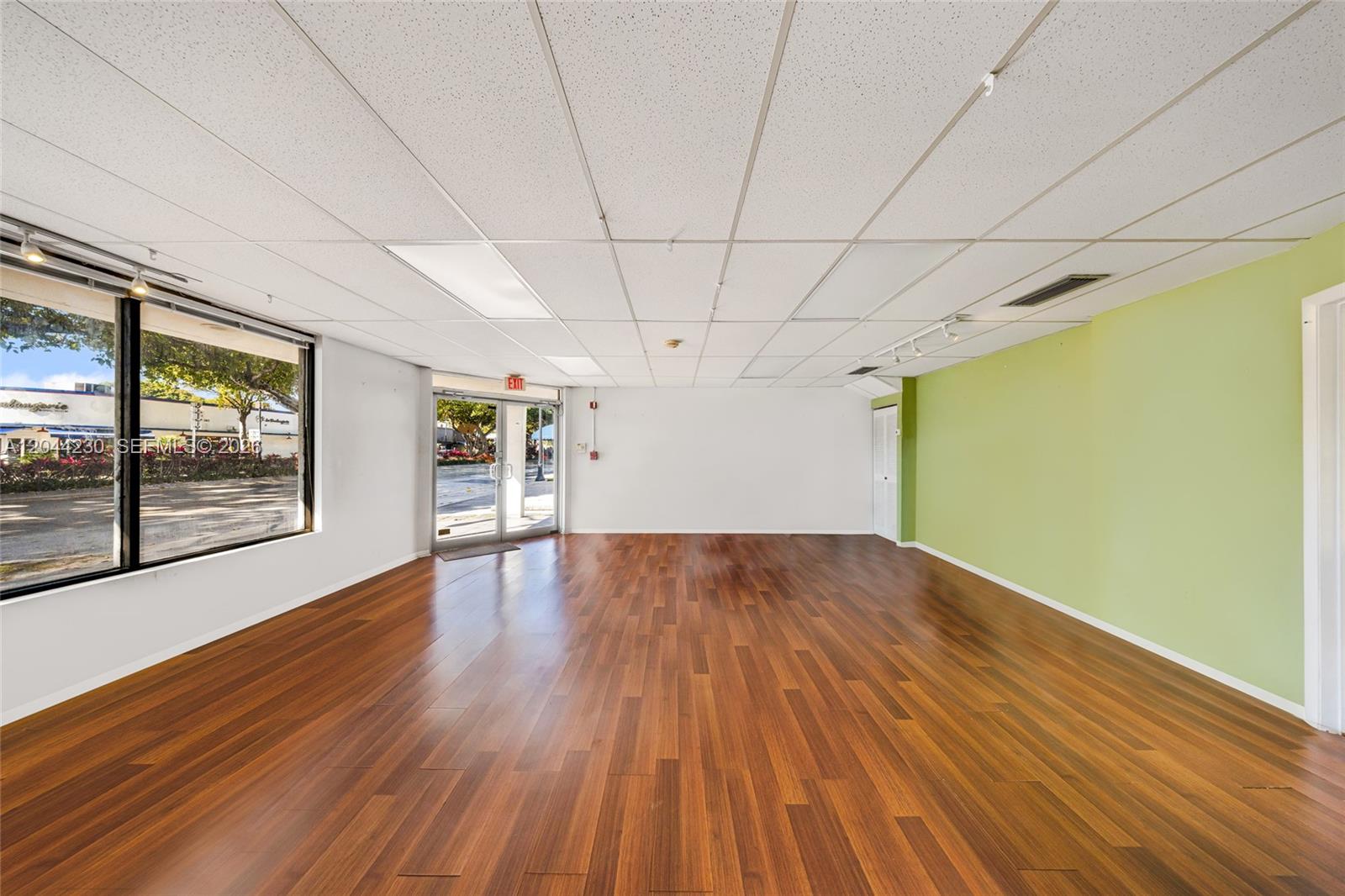 1235 Sw 22nd Street Property Photo 5