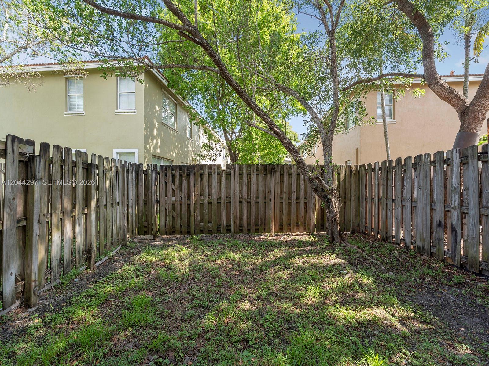 2482 Se 15th Court Property Photo 19