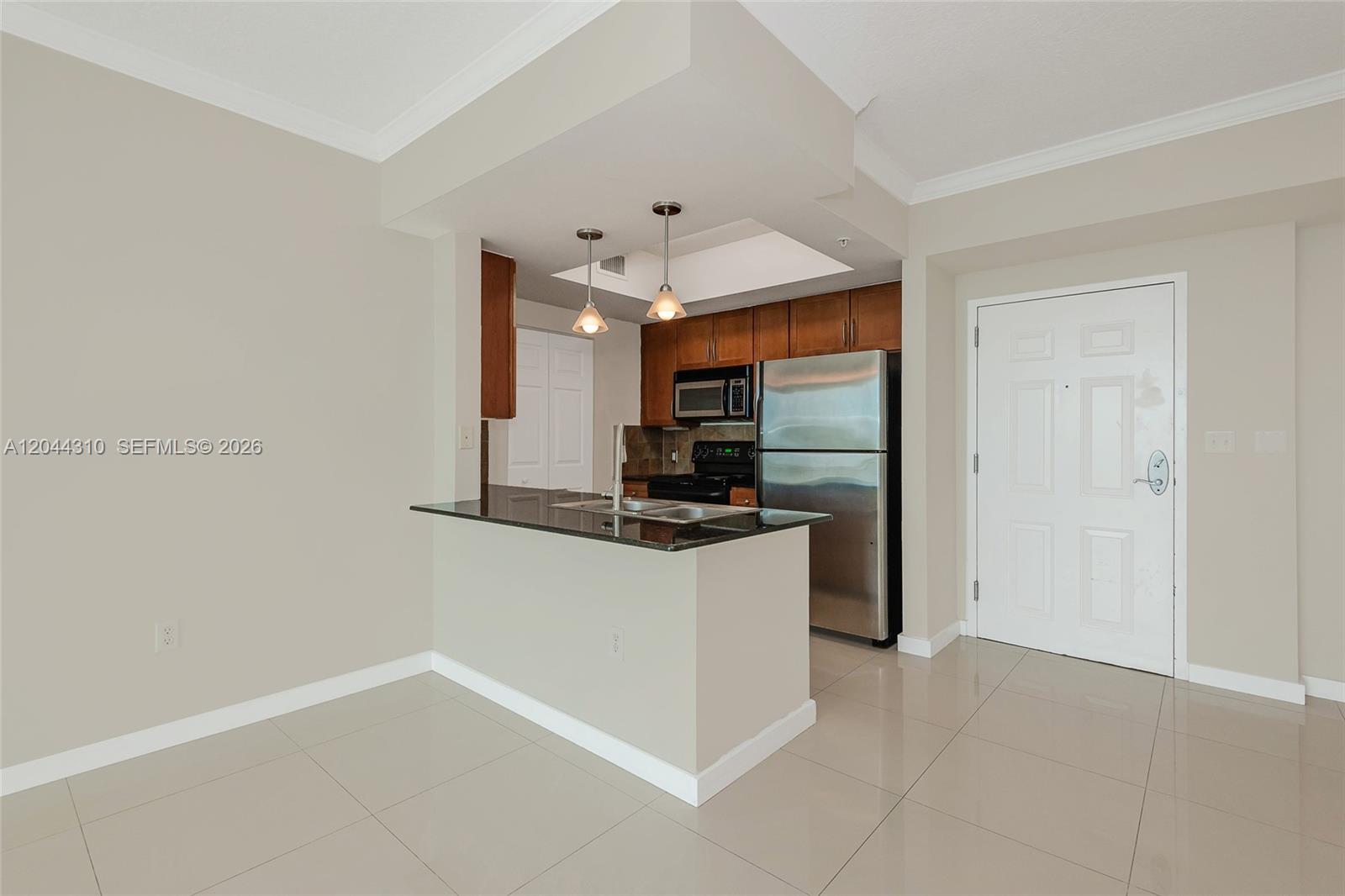 2000 N Bayshore Drive 516 Property Photo 15